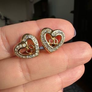 EA43 Vintage Christian Dior heart earrings
